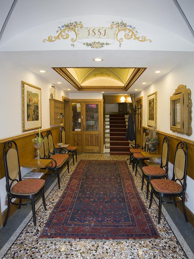 Hotel Erika Ауронцо-ди-Кадоре Экстерьер фото